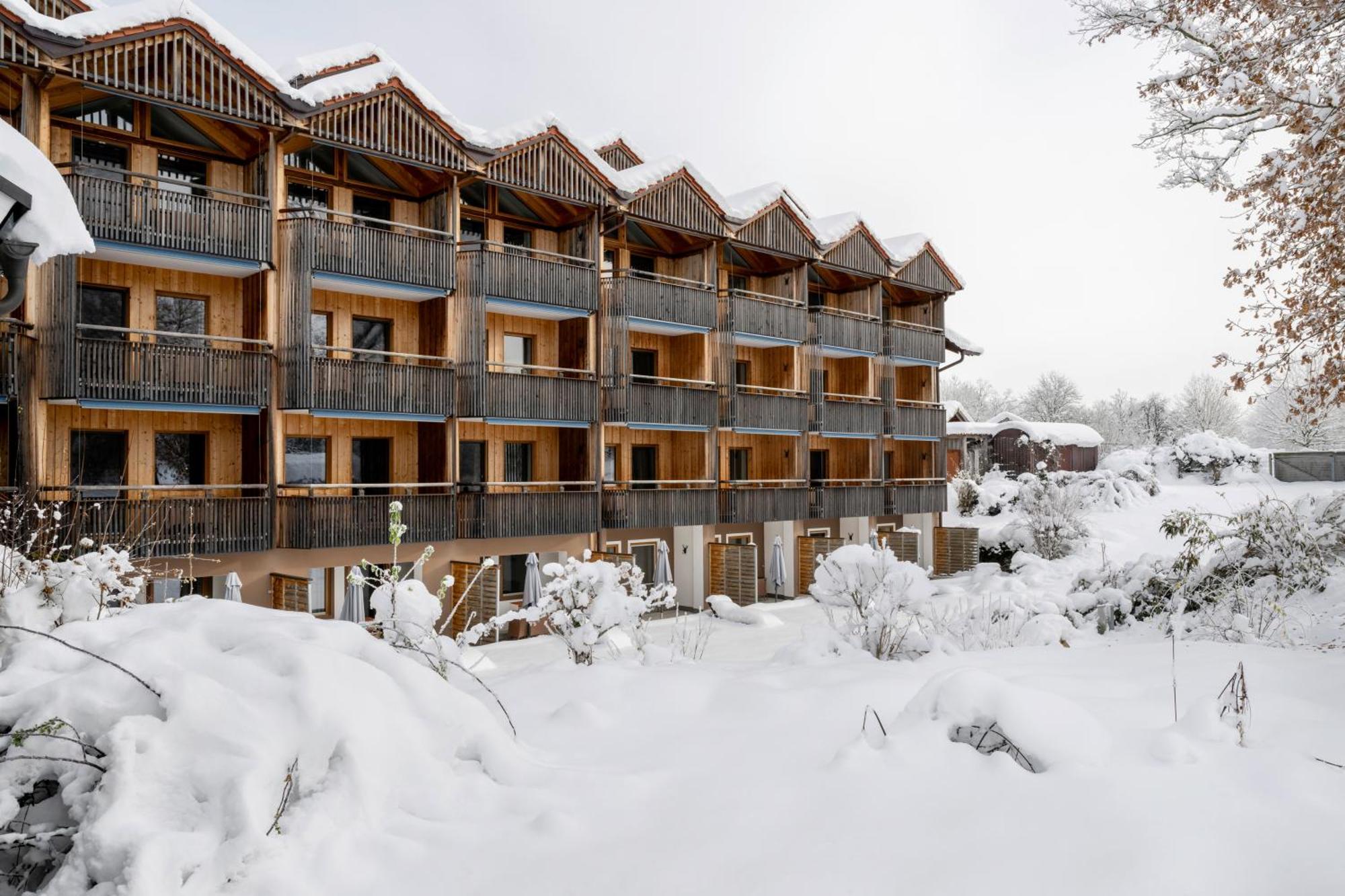 Hotel Am Haslinger Hof Бад-Фюссинг Экстерьер фото
