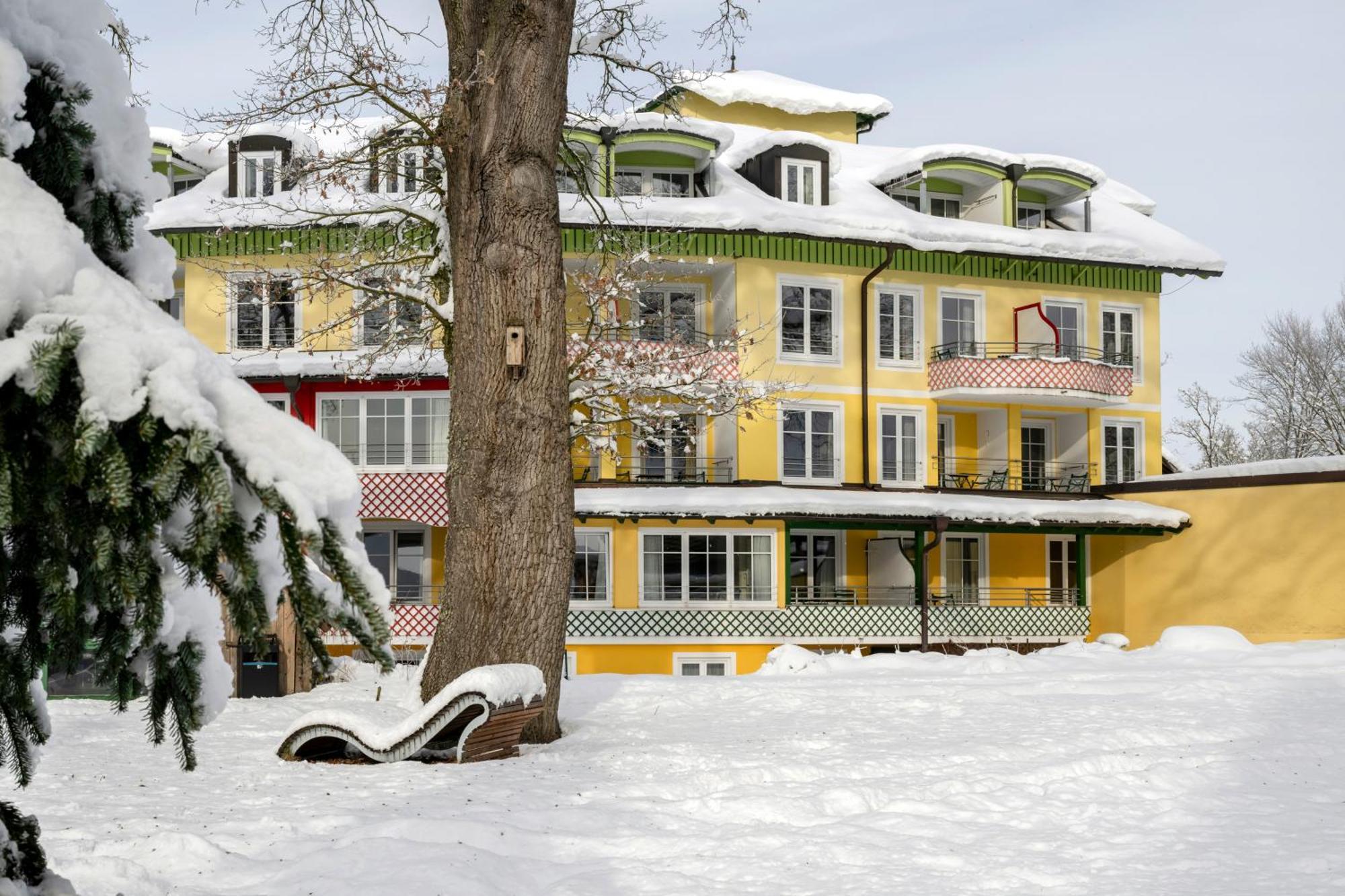 Hotel Am Haslinger Hof Бад-Фюссинг Экстерьер фото